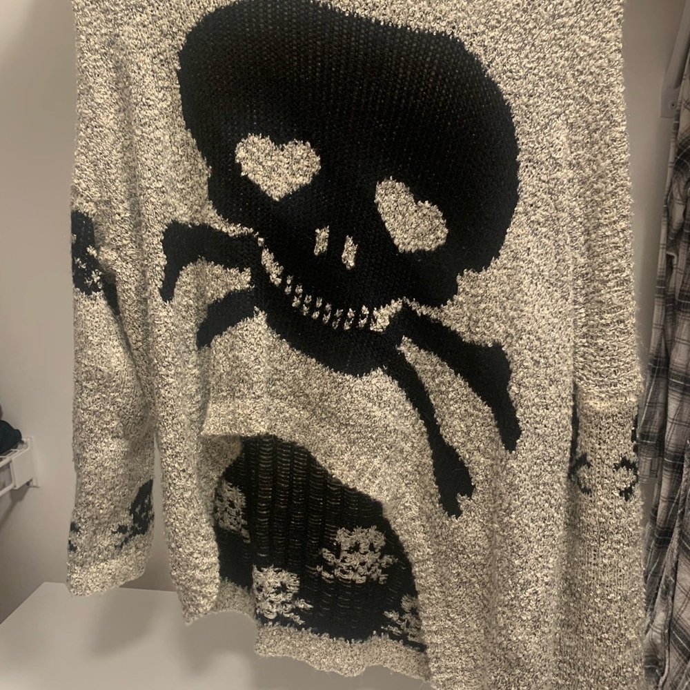 Oversized skull sweater